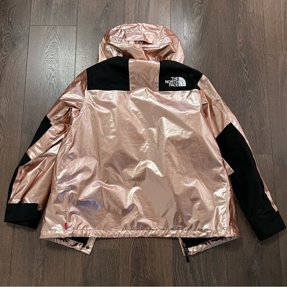NWOT Supreme x The North Face Metallic Mountain Parka Rose Gold SUP-SS18… - Picture 4 of 9